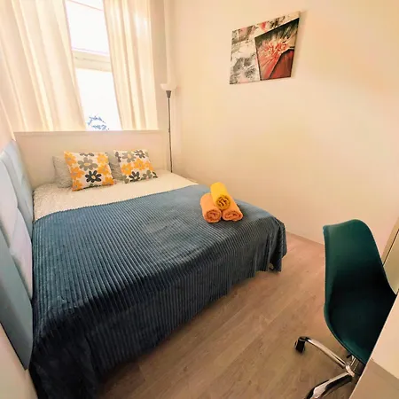Niebieski Krakowskie Przedmiescie 26 Apartamento