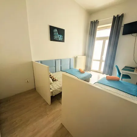 Apartament Niebieski Krakowskie Przedmieście 26 *