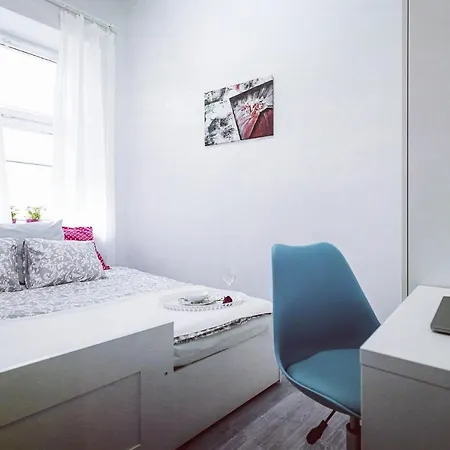 Niebieski Krakowskie Przedmiescie 26 * Lublin