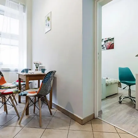 Niebieski Krakowskie Przedmiescie 26 Apartamento